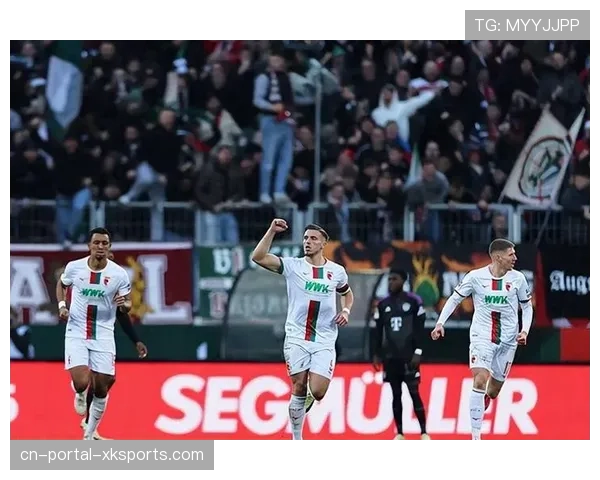 柏林联合队长在球队确定保级后，于更衣室激动落泪